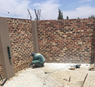 Boundary Wall Build